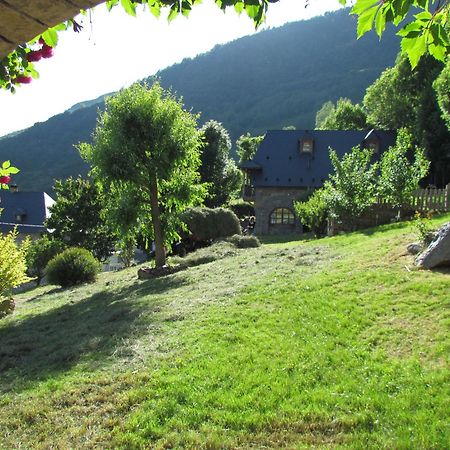 Casa Rural Fontamil Gistain Bagian luar foto