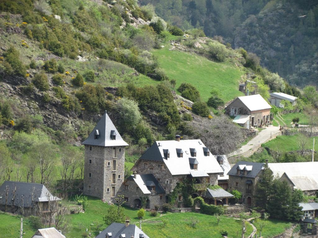 Casa Rural Fontamil Gistain Bagian luar foto